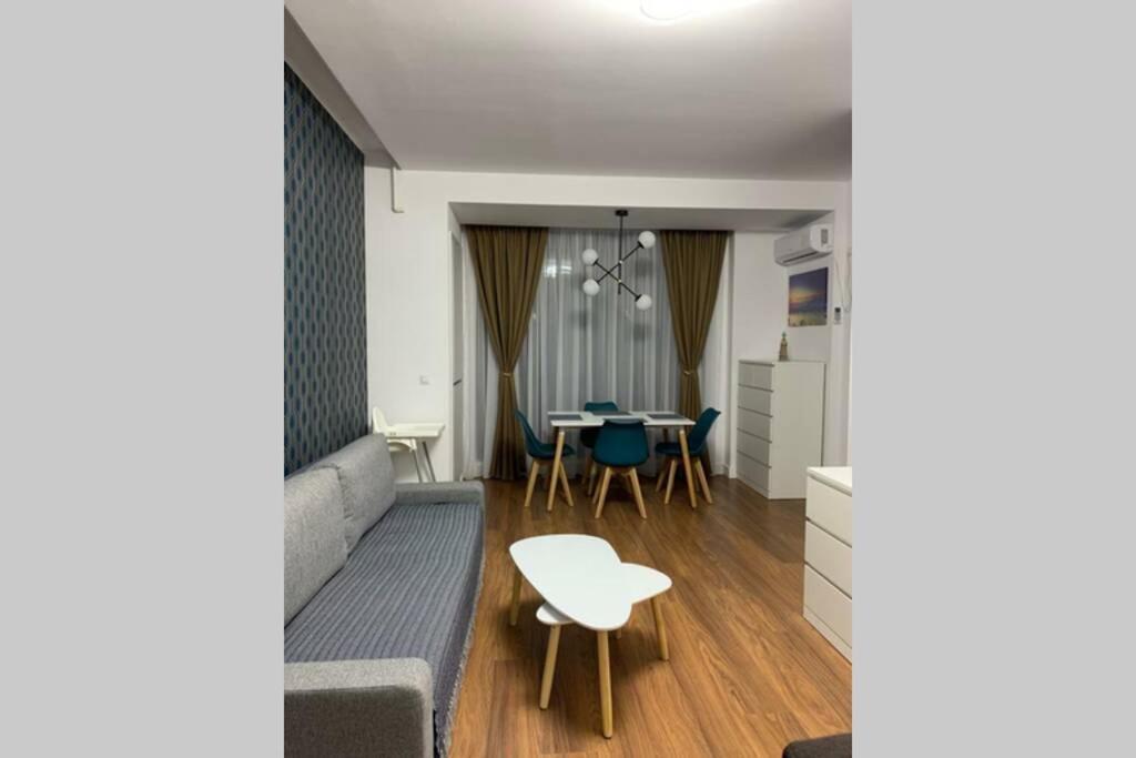 Andreve Apartment By Onix Blue Mamaia Nord, Baby Friendly, Private Parking Năvodari Exterior foto