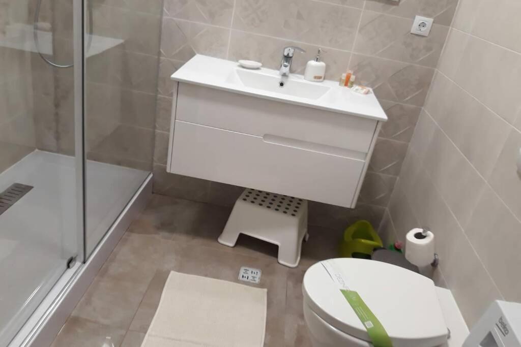 Andreve Apartment By Onix Blue Mamaia Nord, Baby Friendly, Private Parking Năvodari Exterior foto